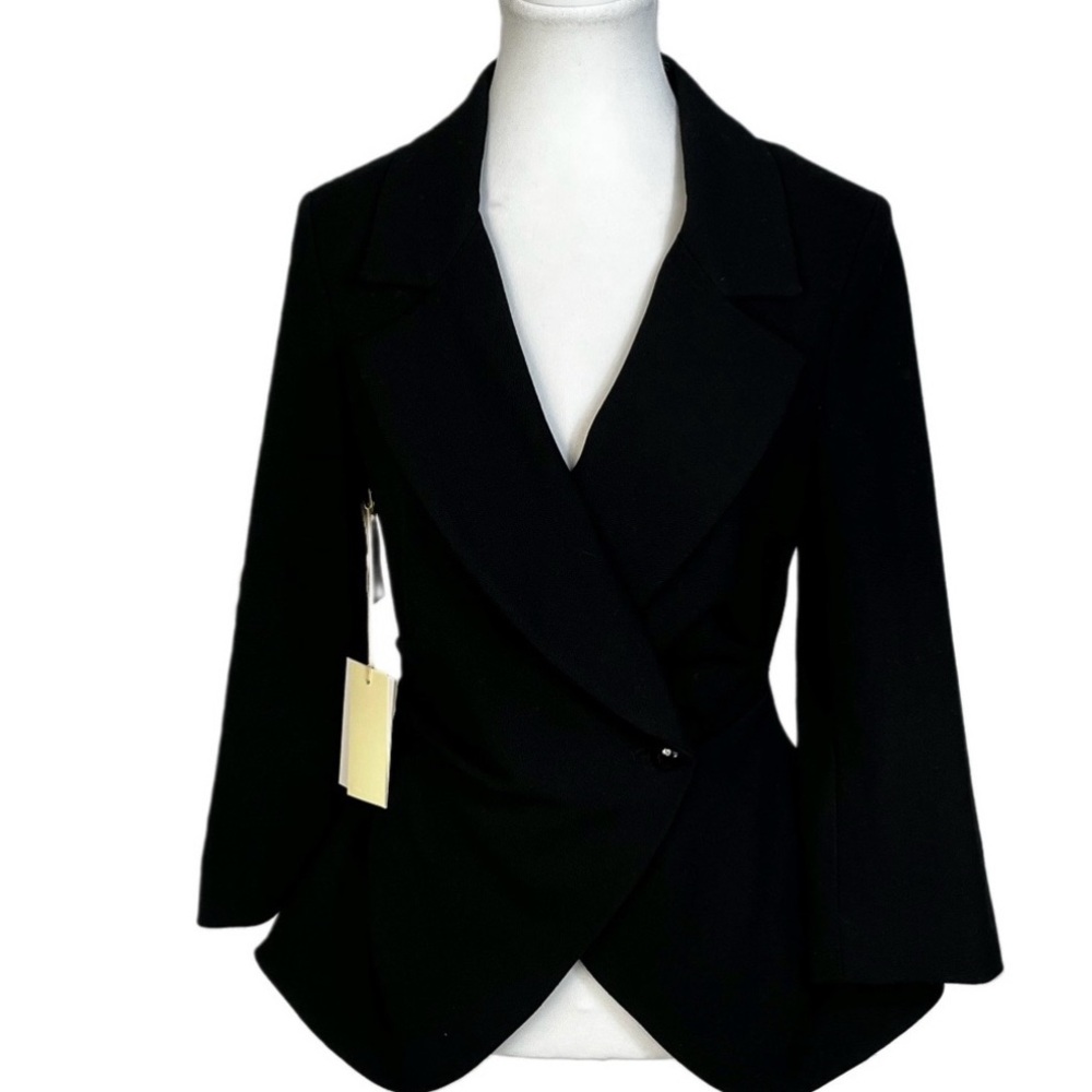 Aritzia Selina Blazer Tailored Wrap Style Sz 4 Black NWT Business Quiet Luxury - Picture 7 of 8